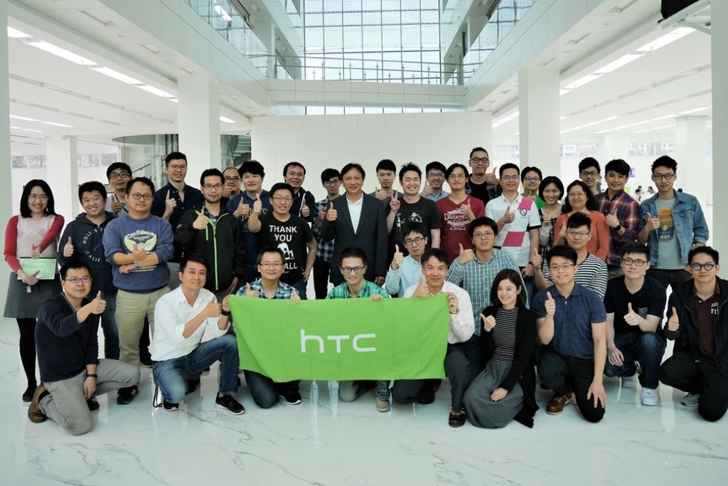 Tricorder-HTC-0330-1_web