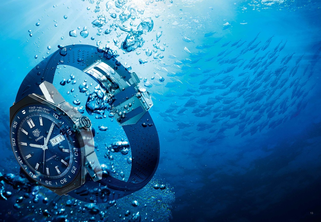 TAG Heuer Connected Modular 45智能腕錶具備50米防水性能。