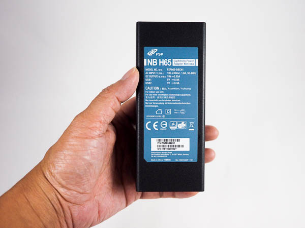 全漢FSP NB H系列《2合一》USB HUB+筆電萬用變壓器-14