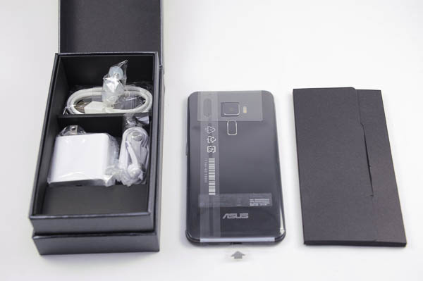 ASUS ZenFone 3 開箱、評測、實拍照-8