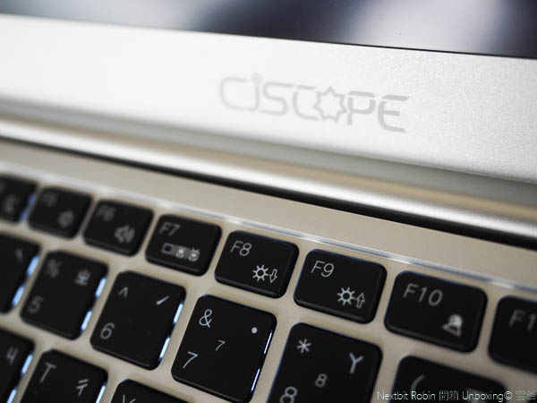 CJScope Z-230開箱，最像Macbook Aair的筆電-25