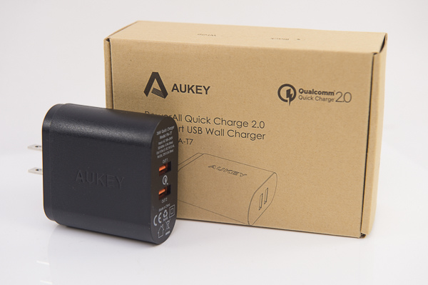 AUKEY QC2.0 USB Charger-17