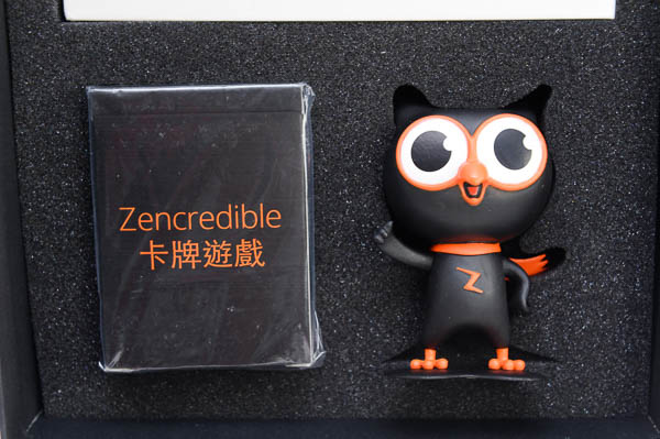 ZenFone Zoom Campaign Kit-6