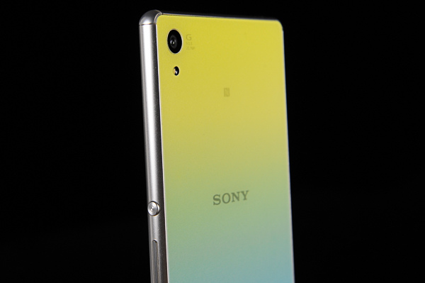 Sony Z3+ 康寧玻璃+包膜-40
