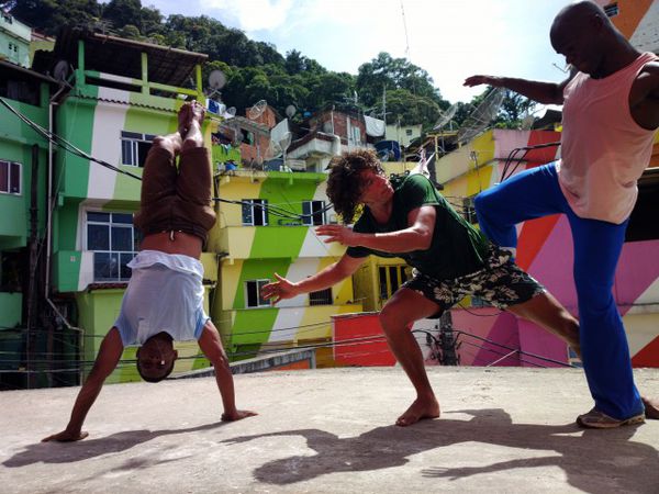 capoeira-in-rio-captured-with-nokia-808-pureview-640x480